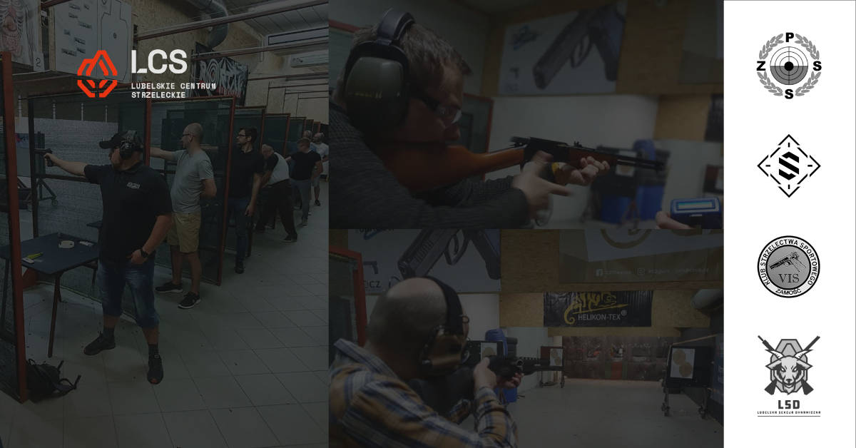 Zawody strzeleckie. Zawodnicy na stanowiskach strzelecki w konkurencji pistolet, karabin i strzelba.